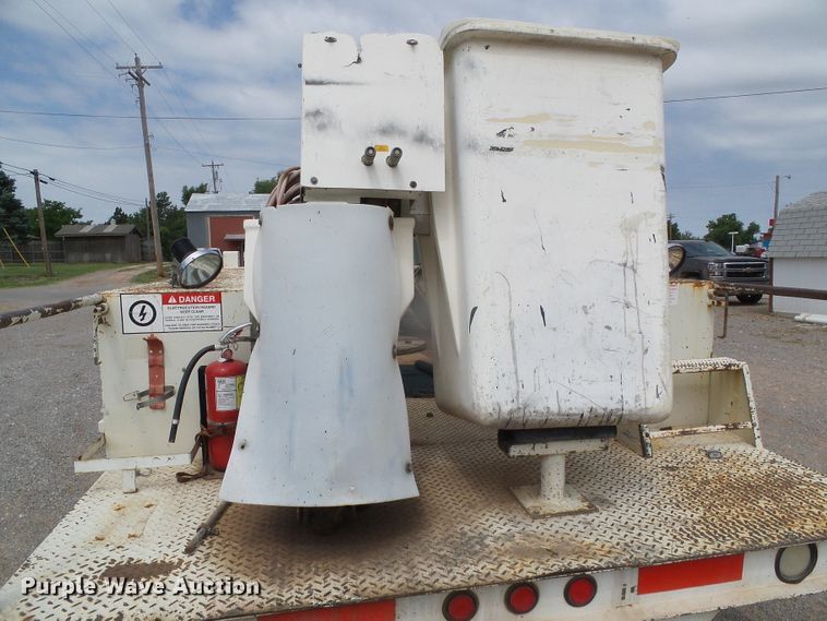 image for item DH4934 1995 Ford F450 Super Duty  bucket truck