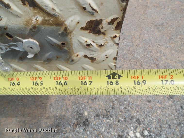 image for item DH4934 1995 Ford F450 Super Duty  bucket truck