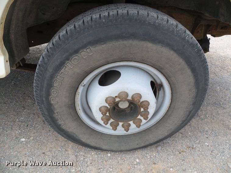 image for item DH4934 1995 Ford F450 Super Duty  bucket truck