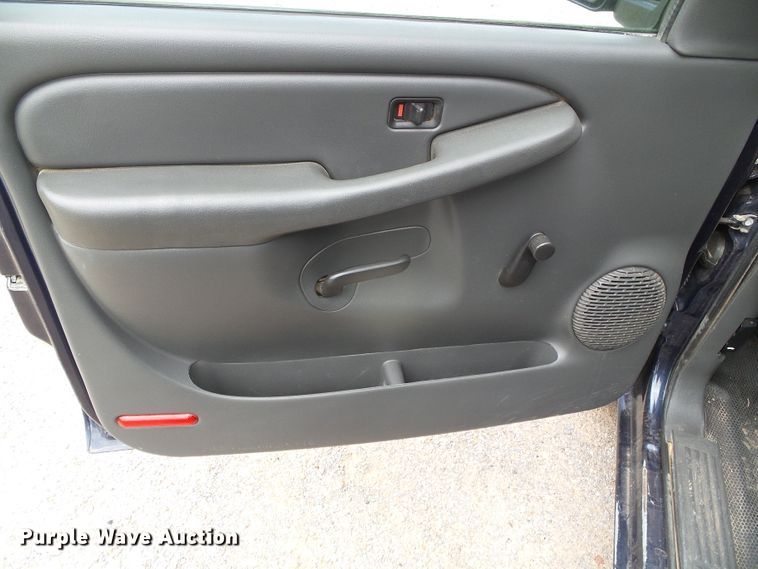 image for item DH4935 2006 Chevrolet Silverado 1500  Ext. Cab pickup truck