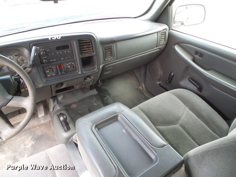 image for item DH4935 2006 Chevrolet Silverado 1500  Ext. Cab pickup truck