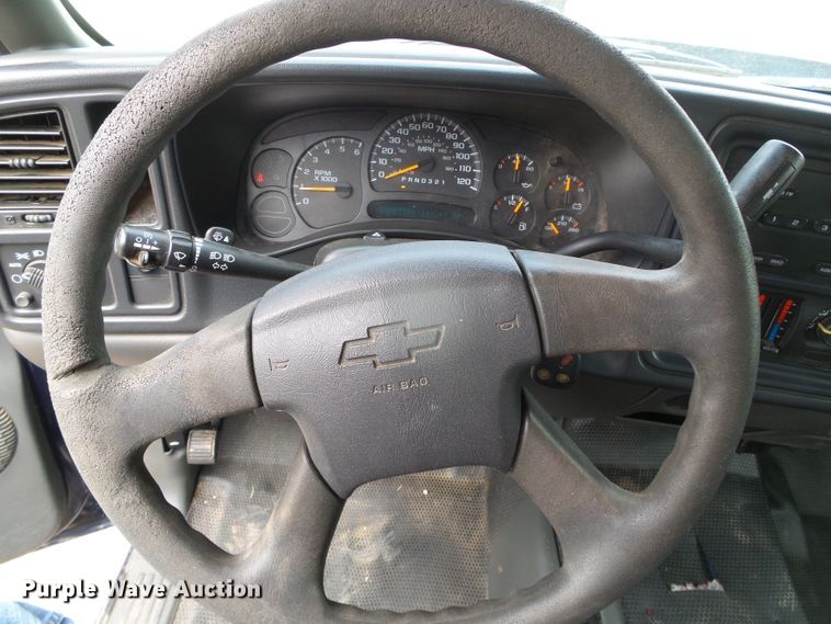 image for item DH4935 2006 Chevrolet Silverado 1500  Ext. Cab pickup truck