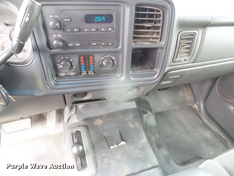 image for item DH4935 2006 Chevrolet Silverado 1500  Ext. Cab pickup truck