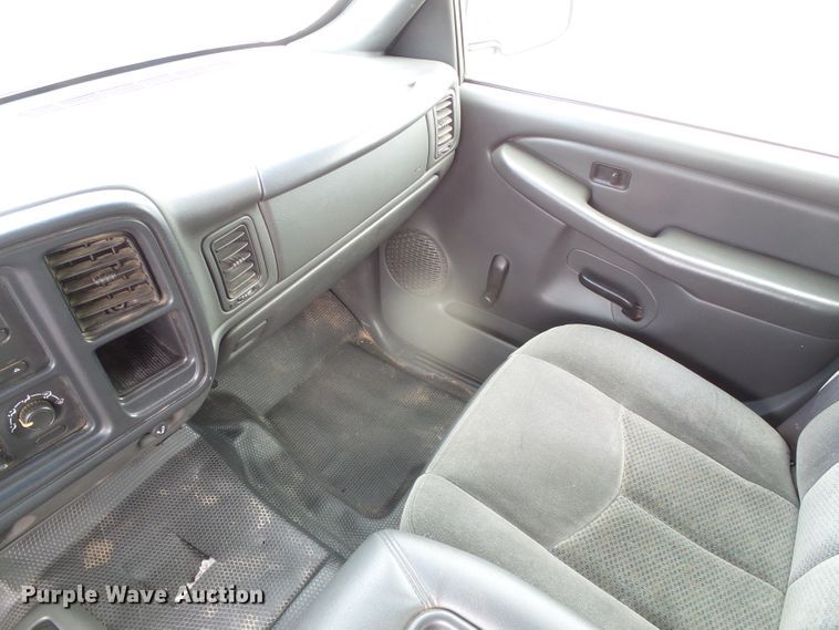 image for item DH4935 2006 Chevrolet Silverado 1500  Ext. Cab pickup truck