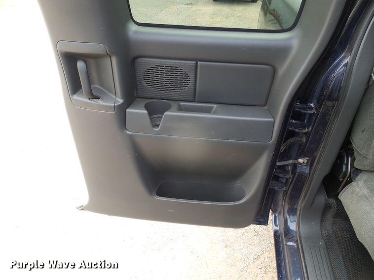 image for item DH4935 2006 Chevrolet Silverado 1500  Ext. Cab pickup truck