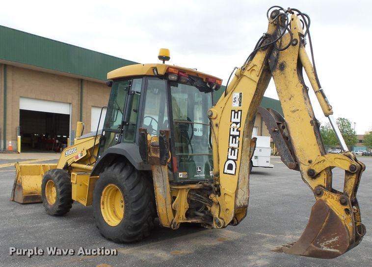 image for item DH7923 2005 John Deere 310SG  backhoe