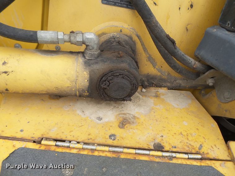 image for item DH7923 2005 John Deere 310SG  backhoe