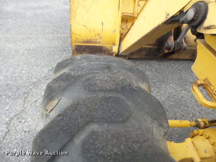 image for item DH7923 2005 John Deere 310SG  backhoe