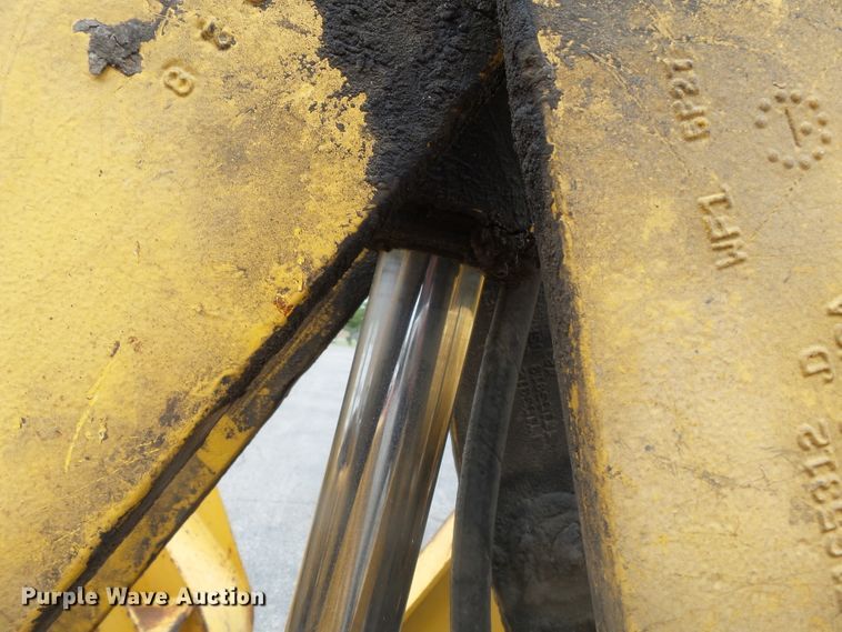 image for item DH7923 2005 John Deere 310SG  backhoe