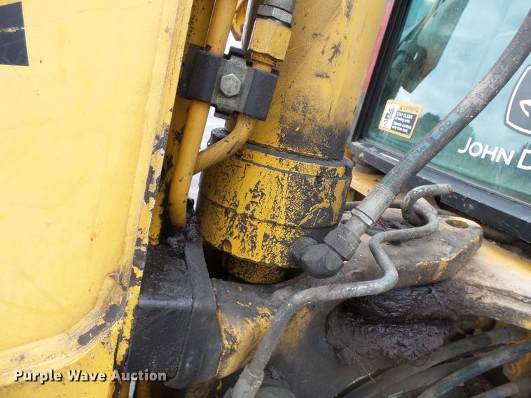 image for item DH7923 2005 John Deere 310SG  backhoe