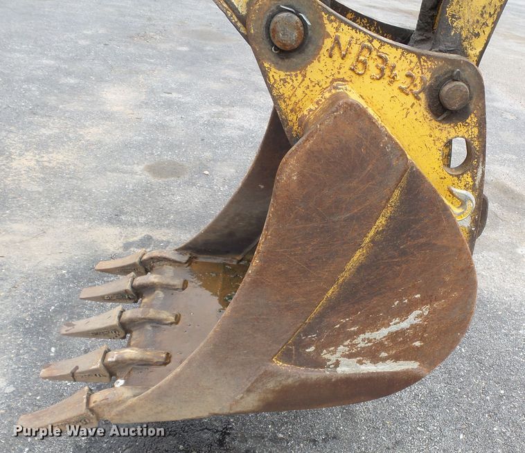 image for item DH7923 2005 John Deere 310SG  backhoe