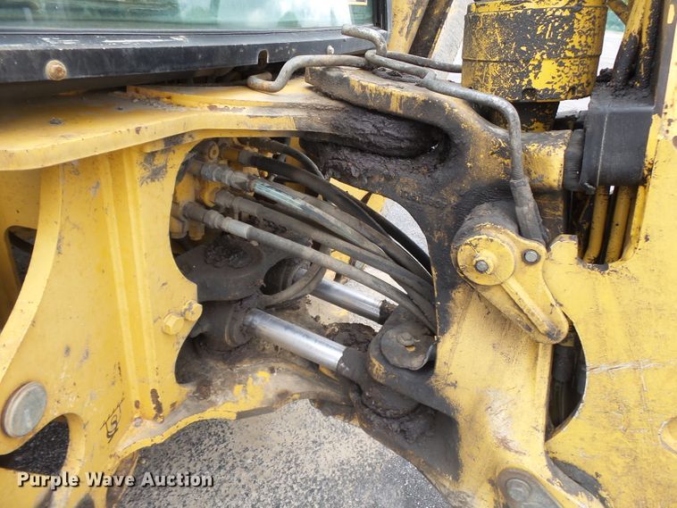 image for item DH7923 2005 John Deere 310SG  backhoe