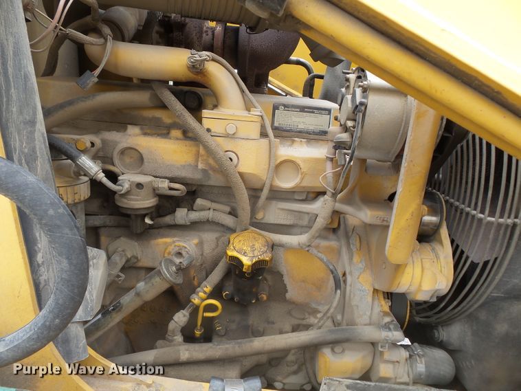 image for item DH7923 2005 John Deere 310SG  backhoe