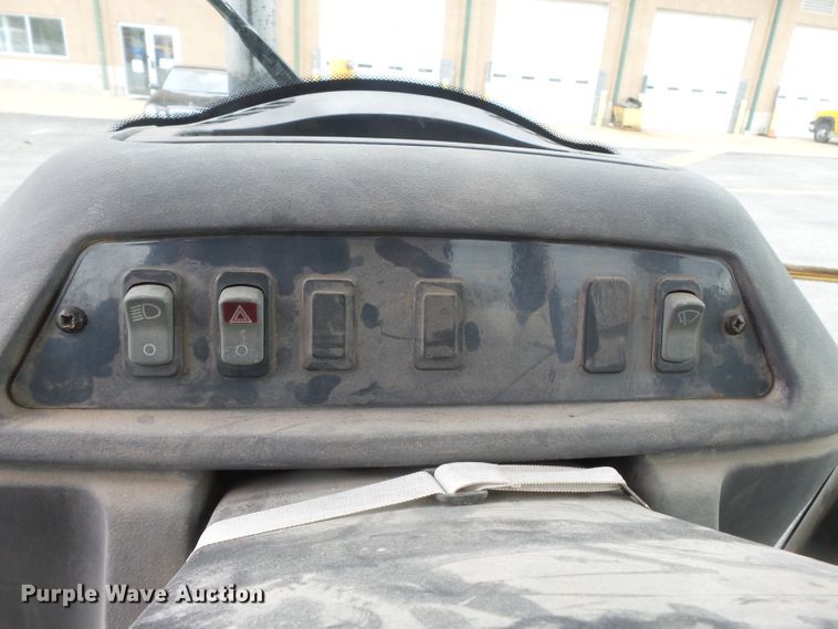 image for item DH7923 2005 John Deere 310SG  backhoe