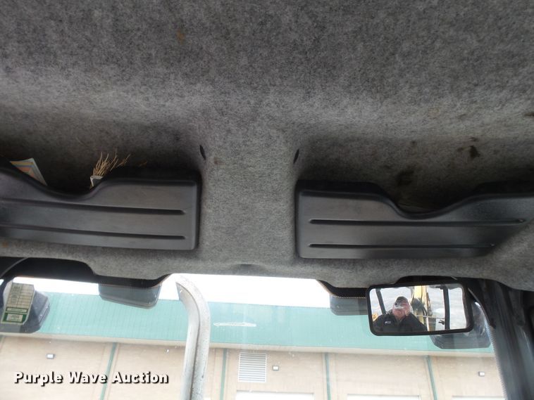 image for item DH7923 2005 John Deere 310SG  backhoe