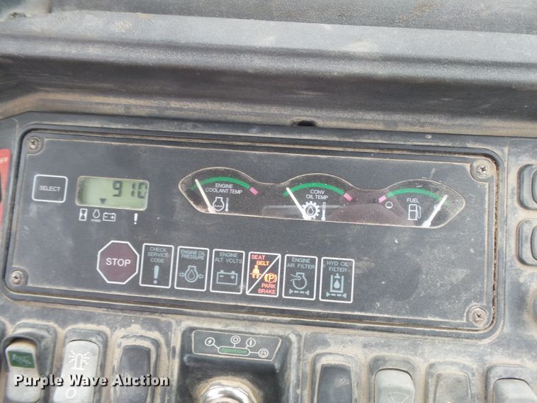 image for item DH7923 2005 John Deere 310SG  backhoe