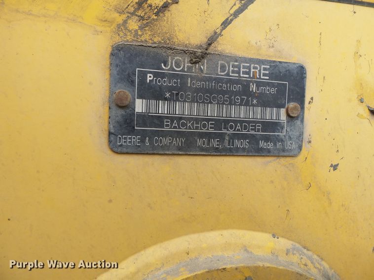 image for item DH7923 2005 John Deere 310SG  backhoe