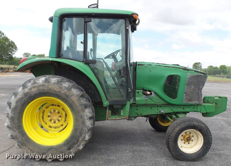 image for item DH7925 2003 John Deere 6420 tractor