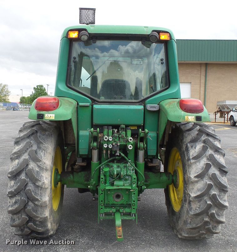 image for item DH7925 2003 John Deere 6420 tractor