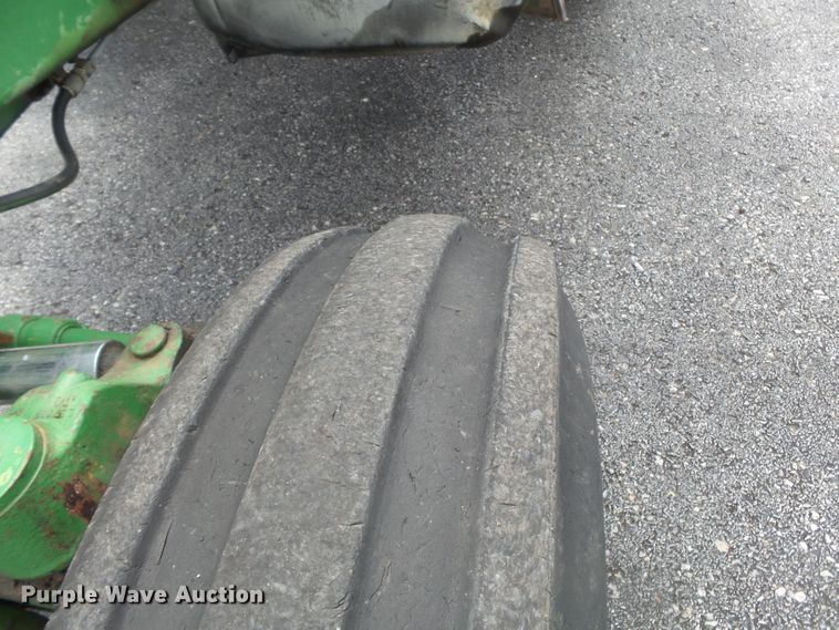 image for item DH7925 2003 John Deere 6420 tractor