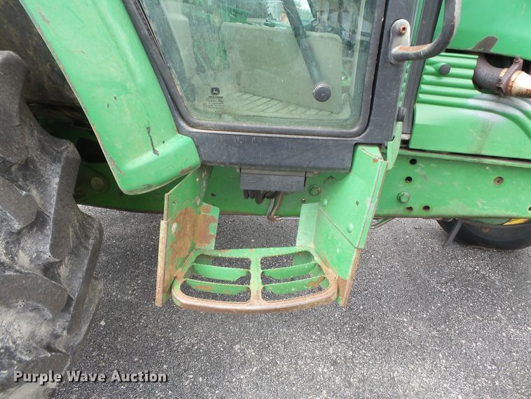 image for item DH7925 2003 John Deere 6420 tractor