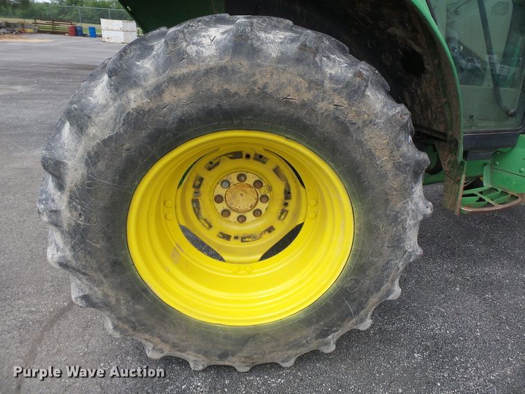 image for item DH7925 2003 John Deere 6420 tractor