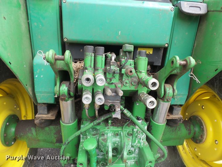 image for item DH7925 2003 John Deere 6420 tractor