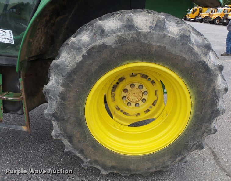 image for item DH7925 2003 John Deere 6420 tractor