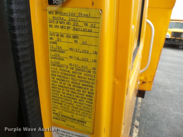 image for item DH7926 2002 International 4900 Crew Cab flatbed truck