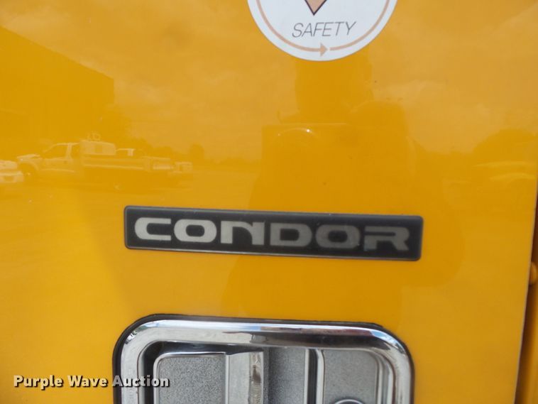 image for item DH7928 2005 Sterling Condor paint striping truck