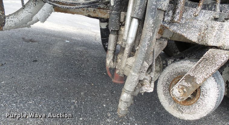 image for item DH7928 2005 Sterling Condor paint striping truck