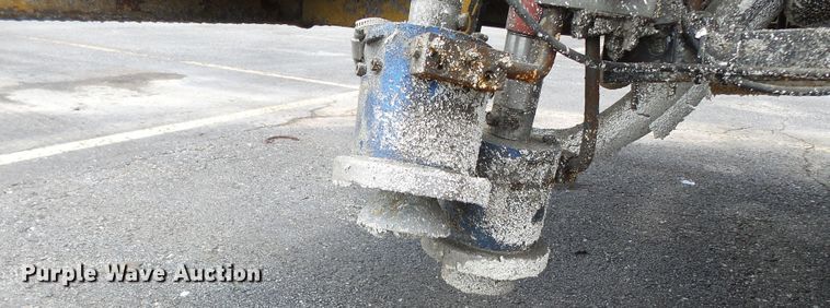 image for item DH7928 2005 Sterling Condor paint striping truck