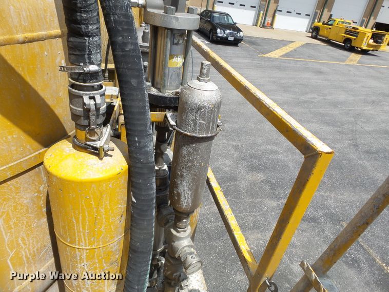 image for item DH7928 2005 Sterling Condor paint striping truck