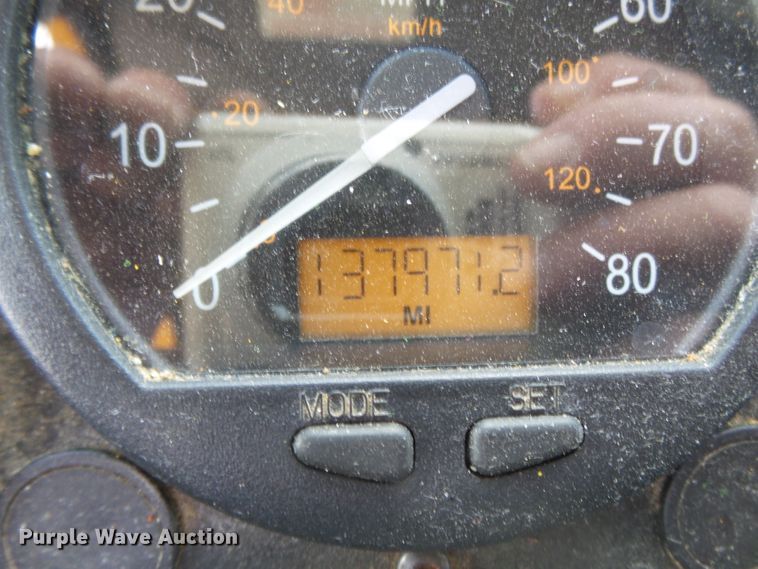 image for item DH7928 2005 Sterling Condor paint striping truck