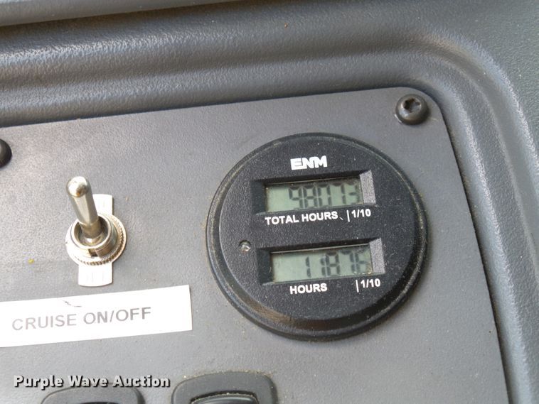 image for item DH7928 2005 Sterling Condor paint striping truck