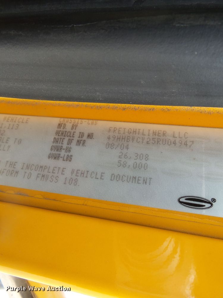 image for item DH7928 2005 Sterling Condor paint striping truck