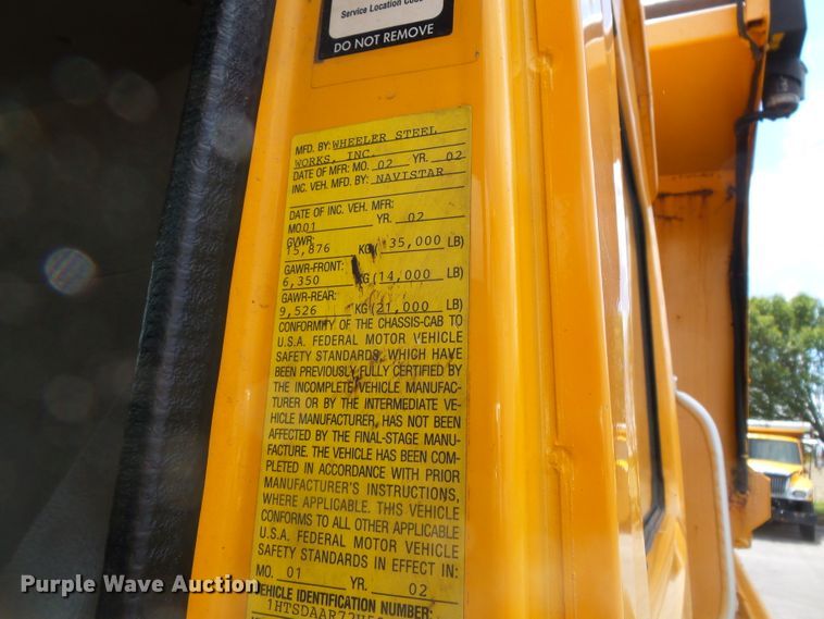 image for item DH7929 2002 International 4900 crew Cab dump truck