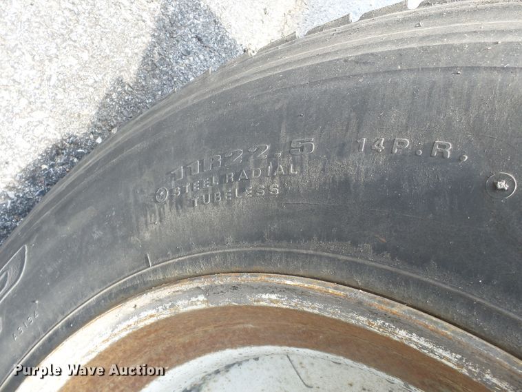 image for item DH7930 2006 International 7400 dump truck