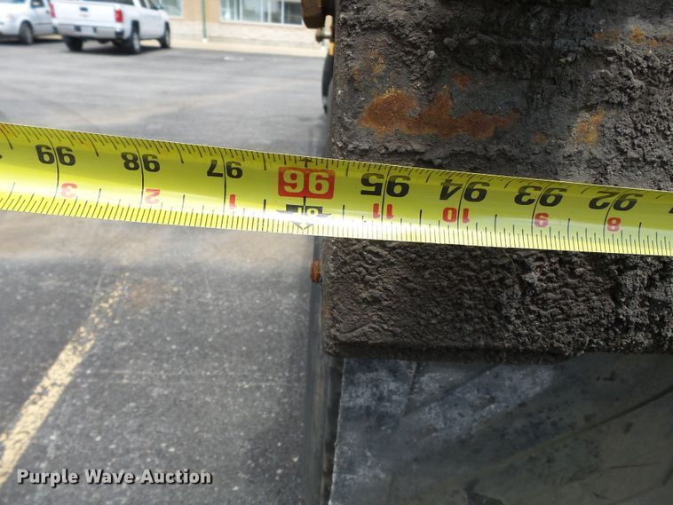 image for item DH7930 2006 International 7400 dump truck