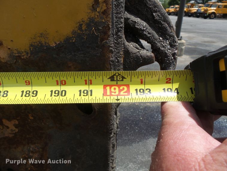 image for item DH7930 2006 International 7400 dump truck