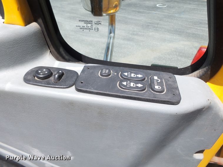 image for item DH7930 2006 International 7400 dump truck