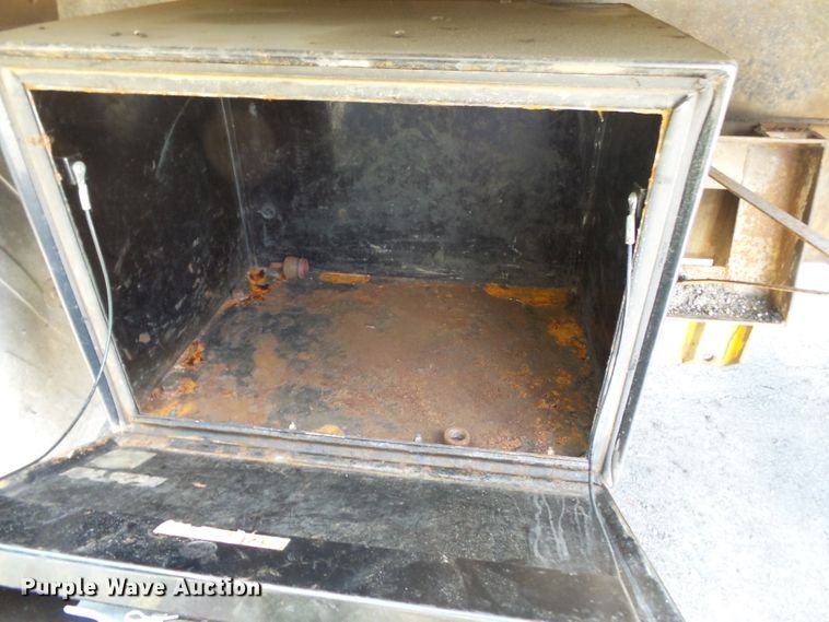 image for item DH7932 2006 International 7400 dump truck