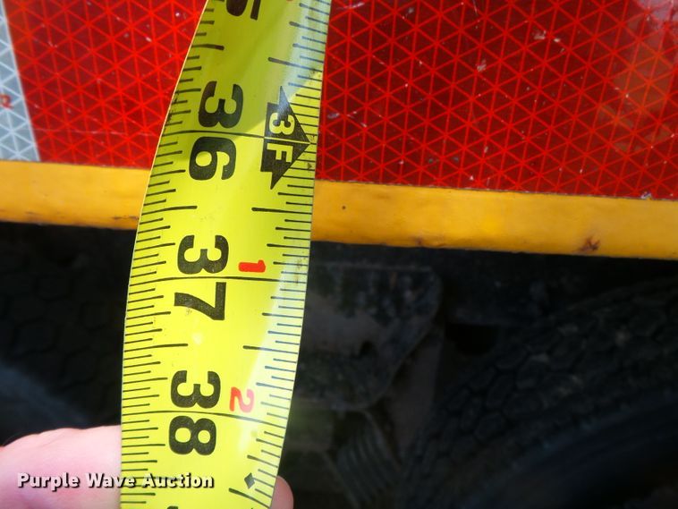 image for item DH7932 2006 International 7400 dump truck