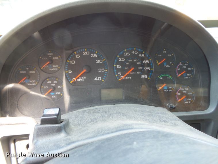 image for item DH7932 2006 International 7400 dump truck