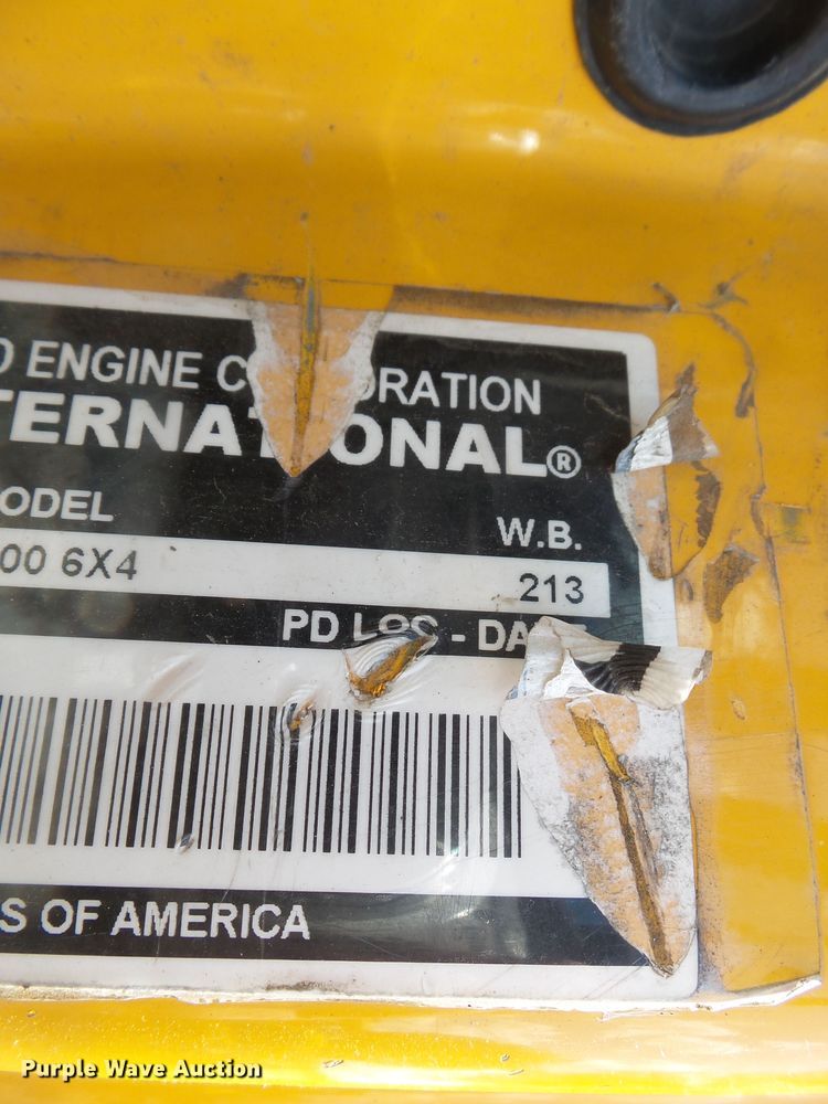 image for item DH7932 2006 International 7400 dump truck