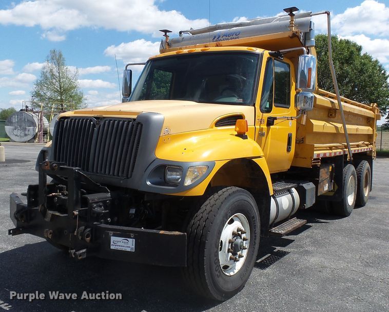 image for item DH7934 2007 International 7400 dump truck