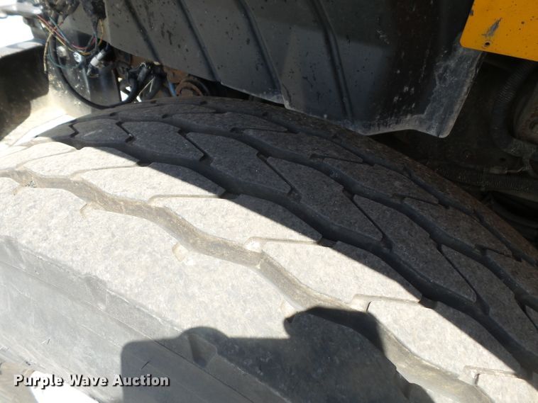 image for item DH7934 2007 International 7400 dump truck