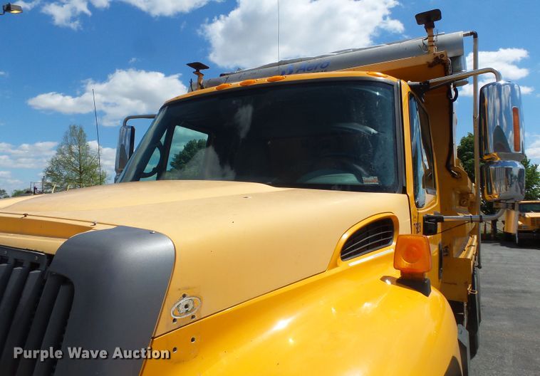 image for item DH7934 2007 International 7400 dump truck