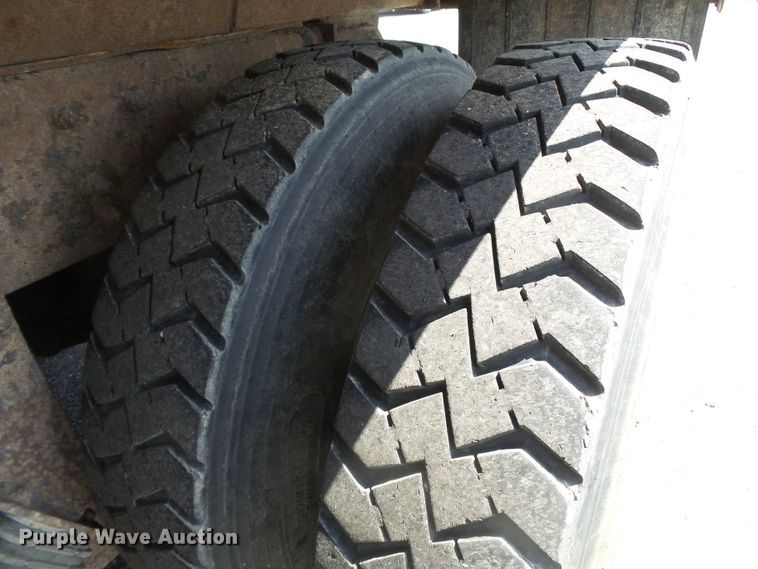 image for item DH7934 2007 International 7400 dump truck