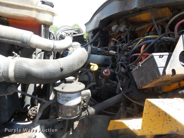 image for item DH7934 2007 International 7400 dump truck